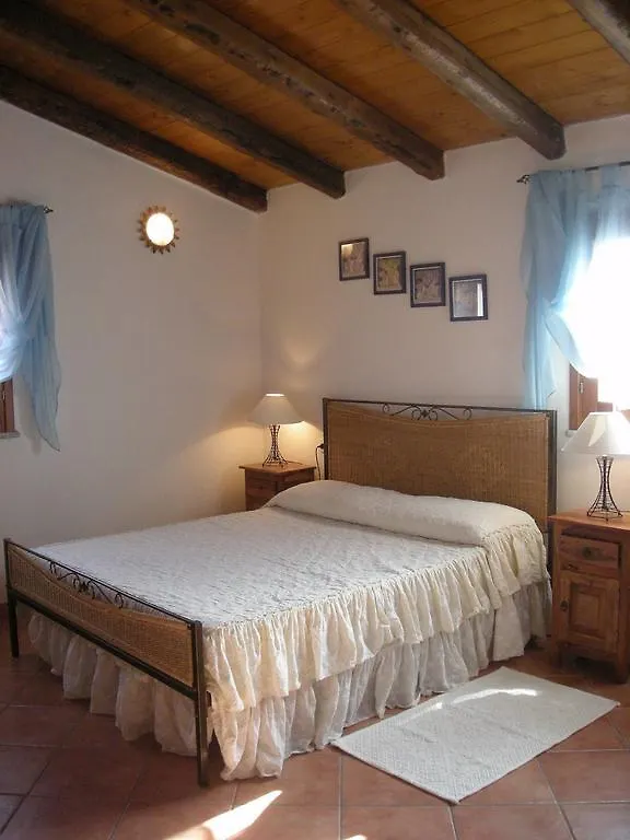 SantʼAntìoco Sa Ruscitta Bed & Breakfast